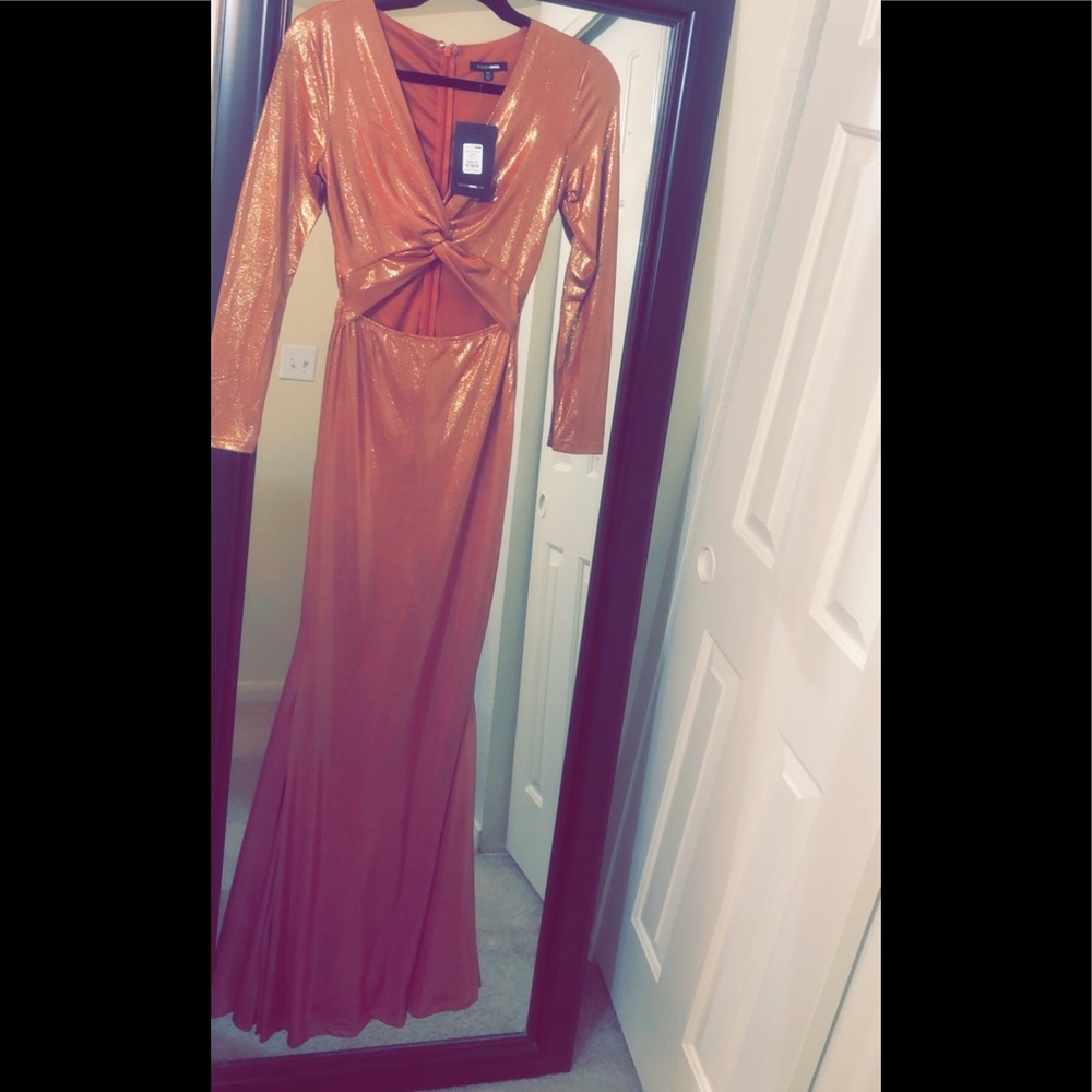 Dress - Picture 4 of 5
